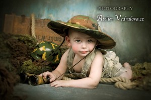 fotografování dětí foto fotoateliér baby photo focení voják